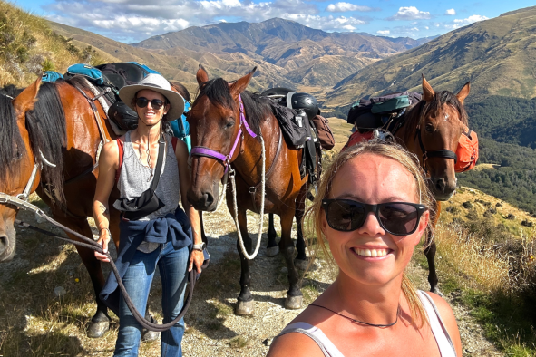 932 Miles, 4 Months, 3 Horses, 2 Women, One Adventure of a Lifetime