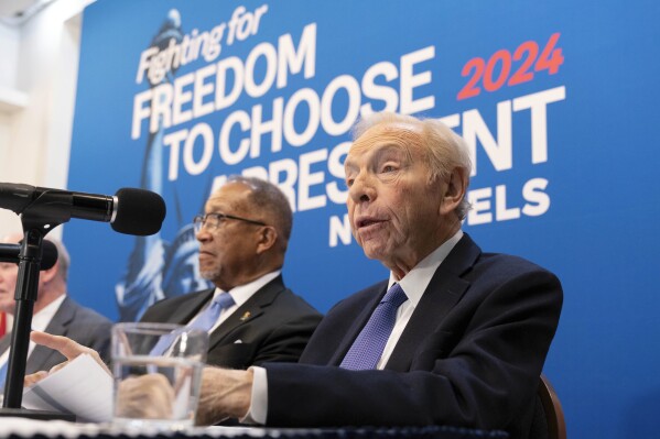 Joe Lieberman’s death leaves a hole at No Labels as it tries to recruit a 2024 third-party candidate