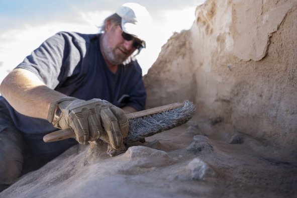 Archaeologists Find Ancient Campsite Left by New Mexico's Earliest Settlers