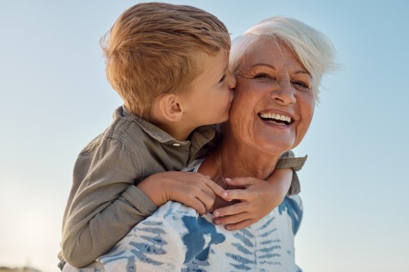 Kids May Be Putting Grandparents at Risk of Pneumonia