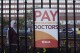 Senior doctors in England agree on a pay deal with the government to end a yearlong dispute