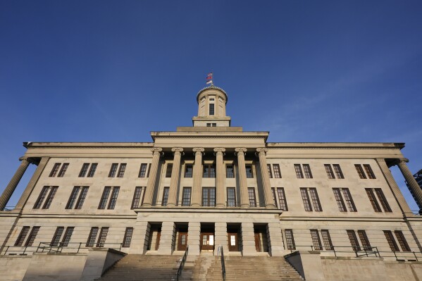 Tennessee Senate advances bill to allow death penalty for child rape