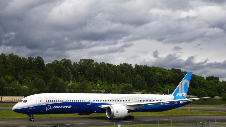 Boeing whistleblower claims 787 Dreamliner planes 'defective'