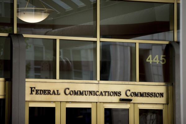 FCC fines wireless carriers for sharing user locations without consent