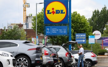 Lidl to open hundreds more supermarkets in challenge to traditional grocers