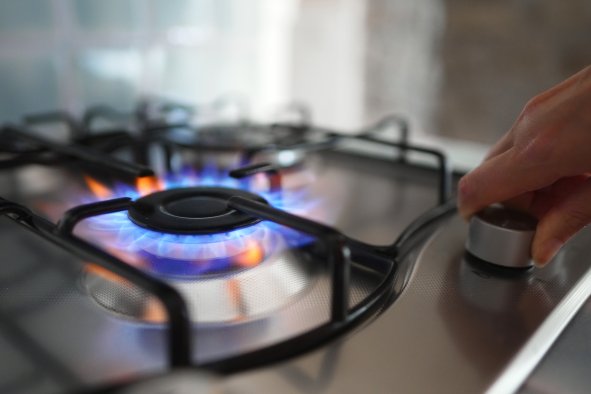 Warning as Gas Stoves May Kill 19,000 Americans Each Year