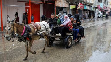 Labour leader Sir Keir Starmer says Israeli offensive 'must not go ahead' after Palestinians told to leave Rafah in Gaza