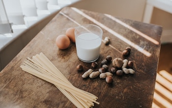 Giving children peanuts and milk to treat allergies does work, ‘miracle’ trial suggests