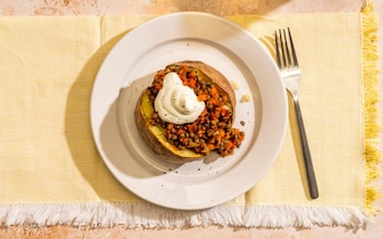 Baked potatoes with tomato-braised lentils recipe