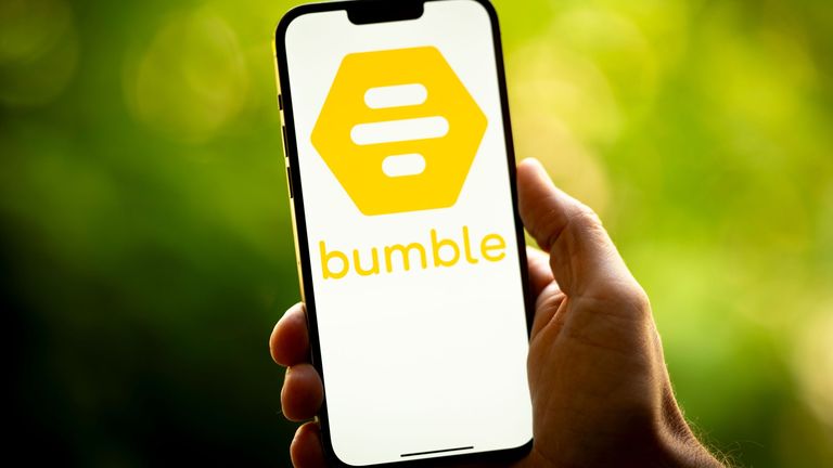 Bumble apologises for adverts appearing to mock celibacy