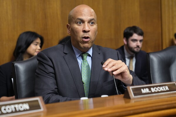 Sen. Cory Booker questions US prison labor policies, calls for change