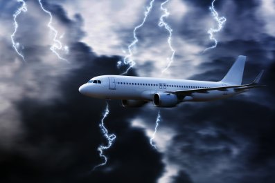 Pilot Reveals Areas of World Where You Can Expect 'The Worst Turbulence'