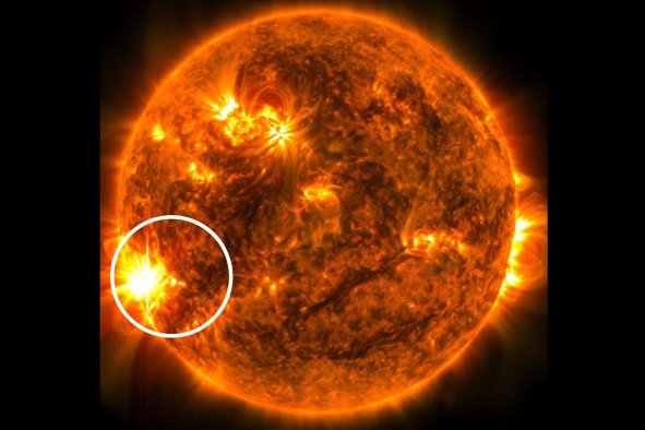 US Radio Blackouts As Historic Sunspot Fires Off 'Remarkable' X-Flare