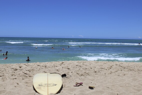 Hawaii judge orders a new environmental review of a wave pool that foes say is a waste of water