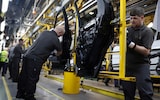 Jaguar Land Rover trains thousands of electric car mechanics amid high repair costs