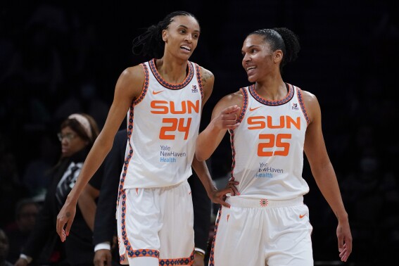 Engaged Sun teammates Alyssa Thomas and DeWanna Bonner find work-life balance in the WNBA