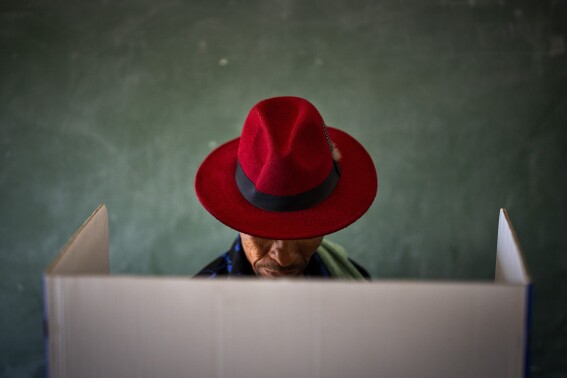 Here’s how an Associated Press photographer found the extraordinary in a red hat