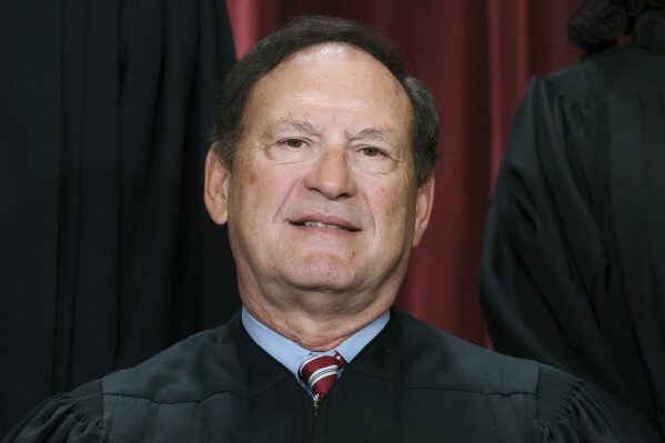 Justice Alito questions possibility of political compromise in secret recording