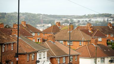 Labour vows to end rental 'bidding wars' - but campaigners say plans only 'tinker at the edges'