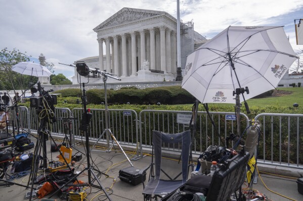 The Supreme Court rejects a nationwide opioid settlement with OxyContin maker Purdue Pharma