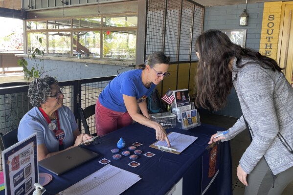 Pro-choice advocates set to turn in around 800,000 signatures for Arizona abortion ballot measure