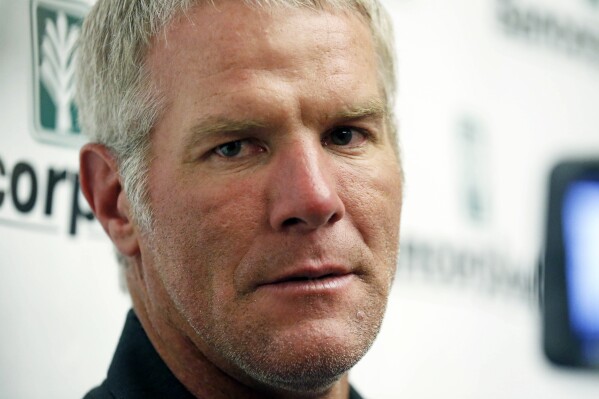 A Mississippi judge removes 1 of Brett Favre’s lawyers in a civil case over misspent welfare money