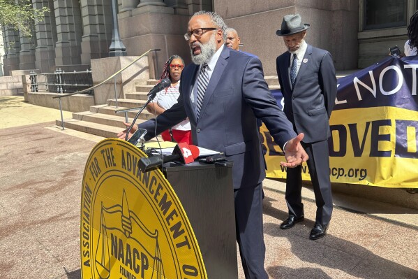 Black leaders in St. Louis say politics and racism are keeping wrongly convicted man behind bars