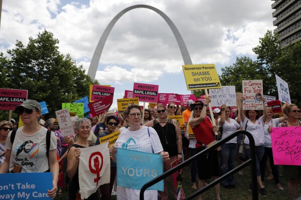 Missouri voters could face choice between continued abortion ban and new constitutional amendment