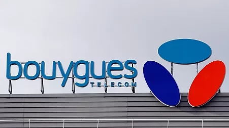 Bouygues Telecom gets green light for La Poste Telecom takeover