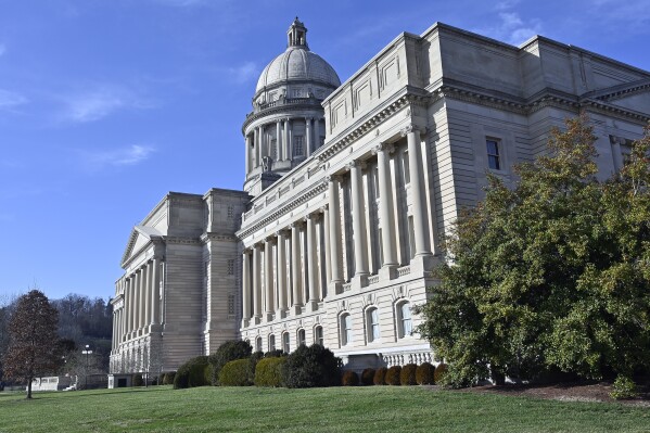 Kentucky meets conditions for lawmakers to cut income tax in 2026