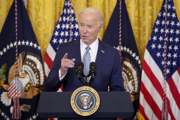 A judge pauses key Biden immigration program. Immigrant families struggle to figure out what to do.