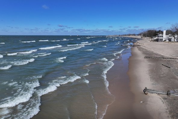 Labor Day Warning As Lake Michigan Goes Deadly: 'Yes, It Can Happen to You'