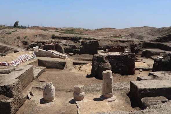 Ancient Egypt: Archaeologists Find Astronomical Observatory at Temple Site