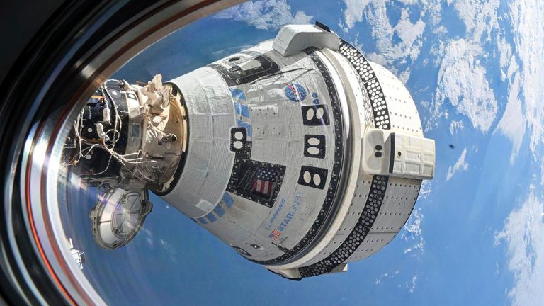 Boeing's faulty Starliner spacecraft heading back to Earth - leaving astronauts in orbit