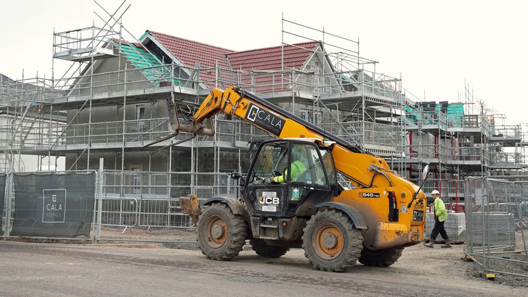 Legal &amp; General to pick new home for £1.2bn housebuilder Cala this week