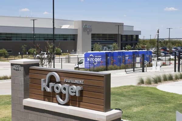 Kroger and Albertsons prepare to make a final federal court argument for their merger