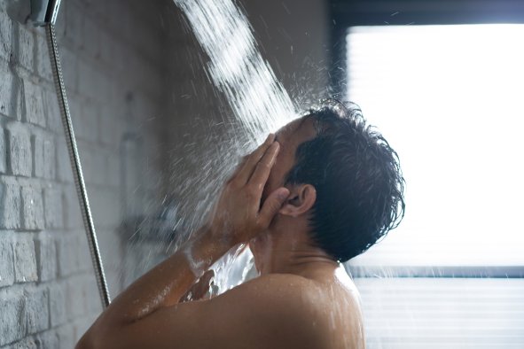 Men: Hot Showers Could Be Affecting Your Fertility