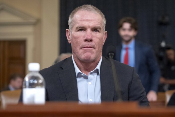 Retired NFL quarterback Brett Favre says he has Parkinson’s disease