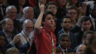 Student heckler says Starmer 'won't lift a finger' to help Gaza