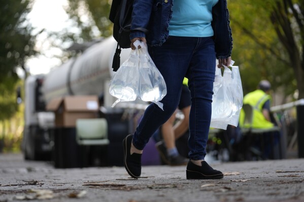 A week after Helene hit, thousands still without water struggle to find enough