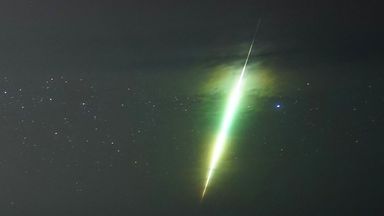 Early evening meteor shower peaks tonight: How to tell your Draconid meteors from your Taurids