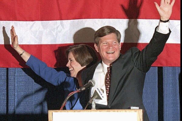 Former Sen. Tim Johnson, the last Democrat to hold statewide office in South Dakota, dies at 77