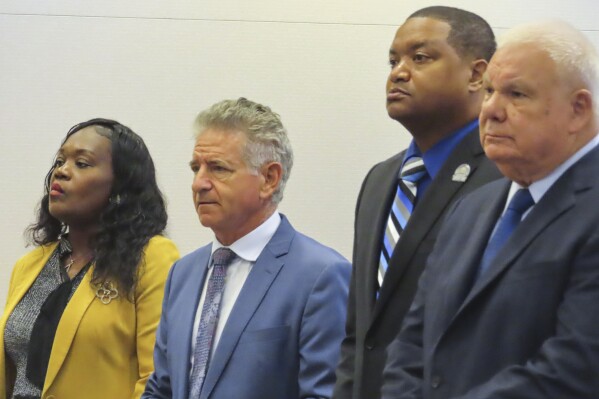 Atlantic City mayor and his wife plead not guilty to beating their daughter