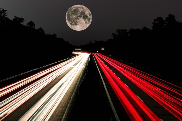 Texans Warned About Driving During Full Moon