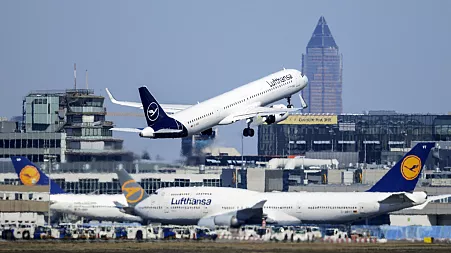 Call for 'jet set’ tax on Europe’s frequent flyers could raise billions