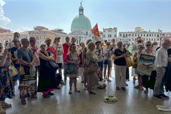 Venice extends its day-tripper tax through next year to combat overtourism