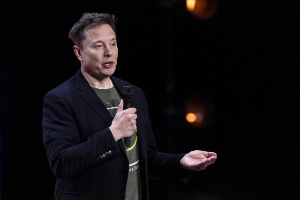 Elon Musk's Claim About Robots Outnumbering Humans by 2040 'Unrealistic'