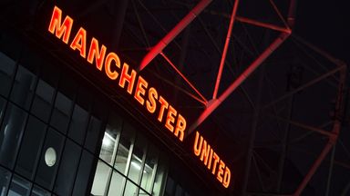 Manchester United fans demand revival of share ownership scheme